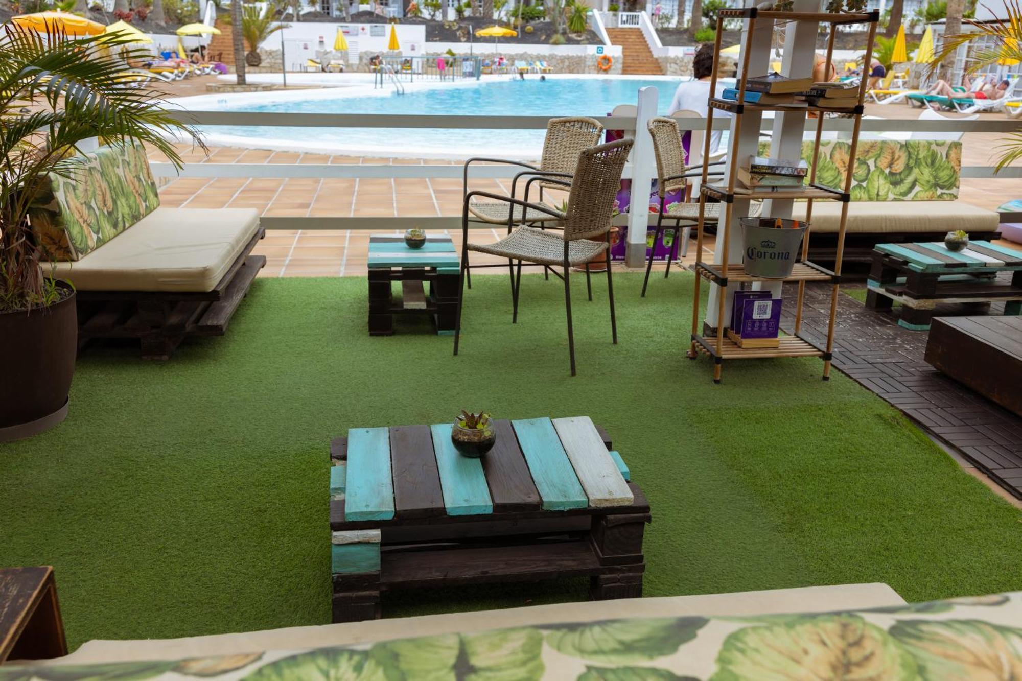 كوراليهو Fuentepark Apartments المظهر الخارجي الصورة