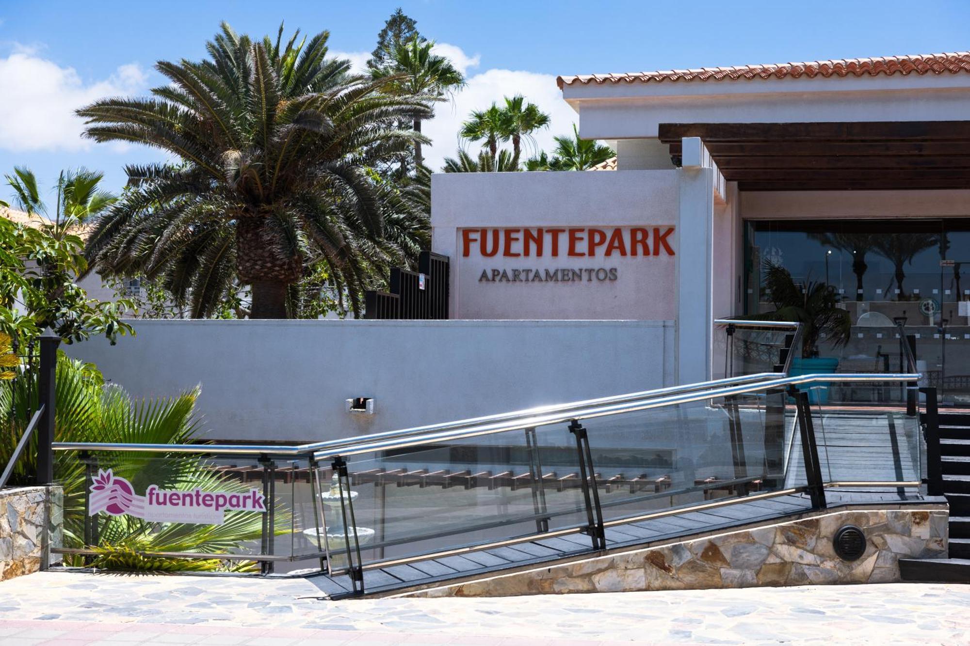 كوراليهو Fuentepark Apartments المظهر الخارجي الصورة